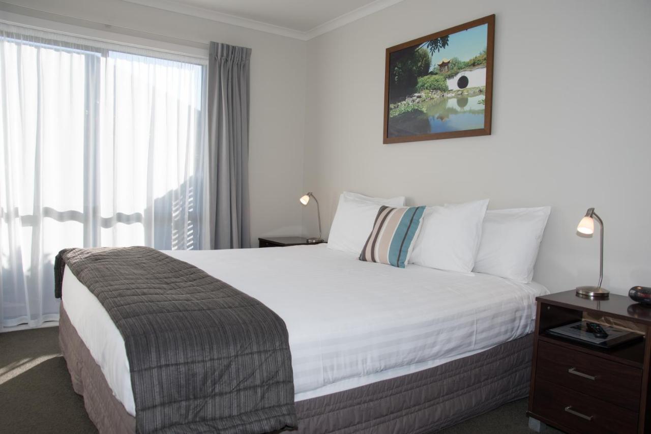 Arena Court Motel Hamilton Esterno foto