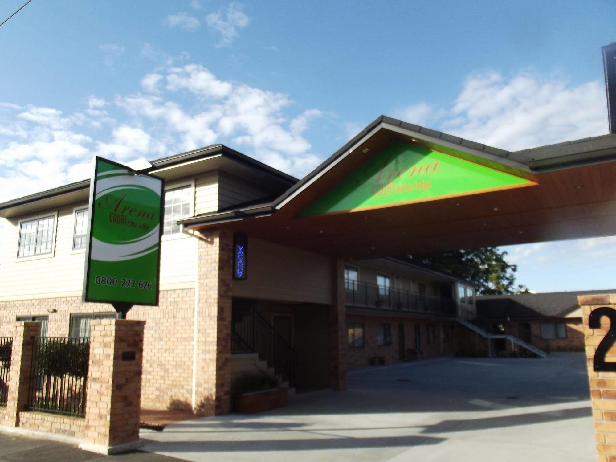 Arena Court Motel Hamilton Esterno foto